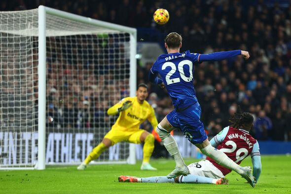 Chelsea: "Hất Ngai Vàng, Leo Lên Đỉnh"