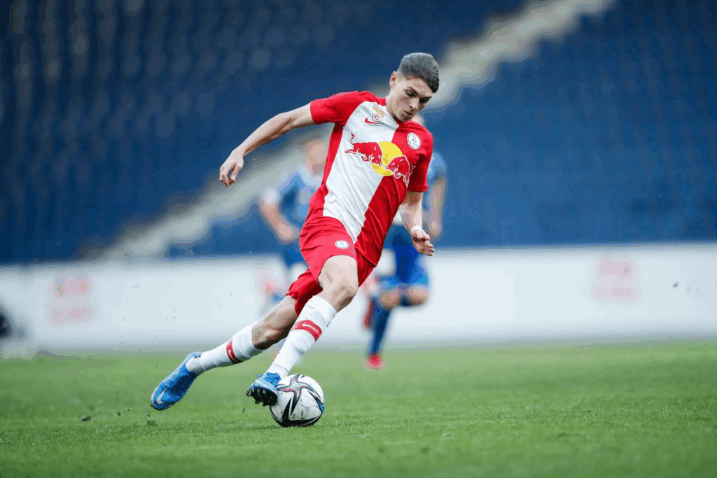 Khi Stripfing cắn lại và Liefering chưa chịu ngoan
